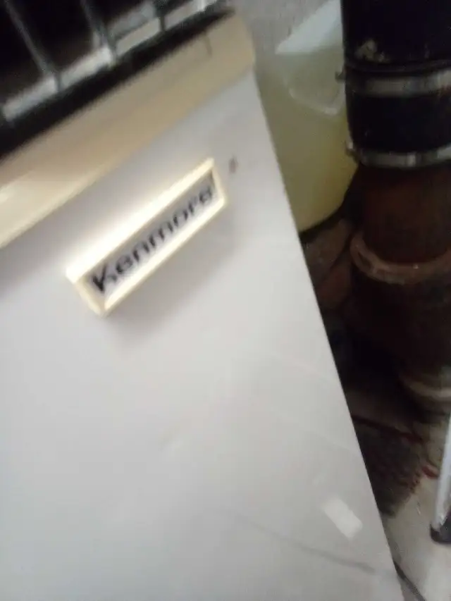 Kenmore Refrigerator64959976774146121