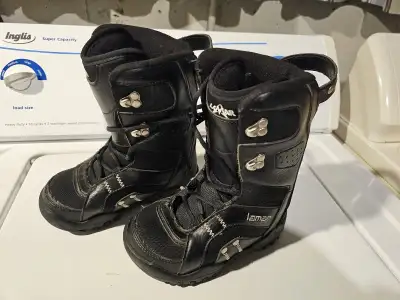 lamar youth snowboard boots sz 1, View more