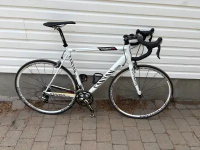 Canyon Ultimate CF SLX F10 Road Bike, View more