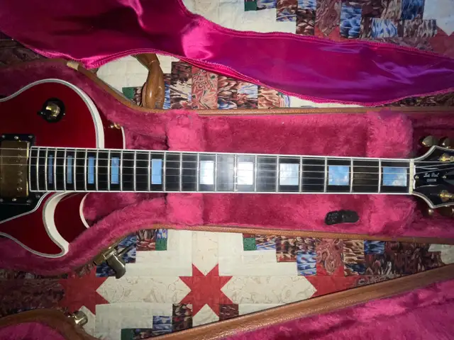 1992 Gibson les Paul custom sunburst flame top in Guitars in Owen Sound - Image 11