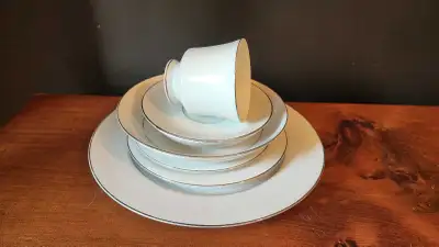 Cluny Lace by Nitto Vintage 7 pc White & Silver Lined China Set, View more