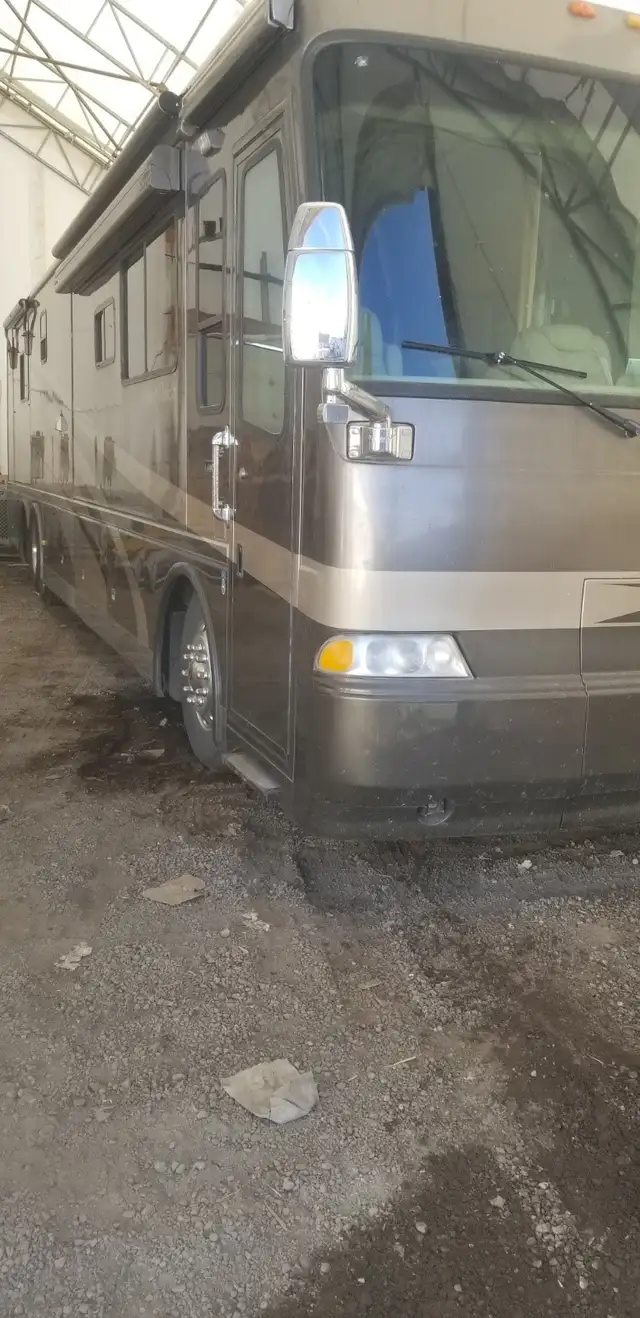 2005 Beaver Patriot Thunder Motorhome | RVs & Motorhomes | Calgary ...