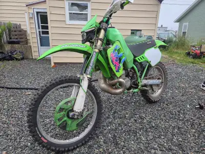 Bike is ready to ride! New parts include New cdi and coil 2 new tires Fmf gold series fatty pipe Boy...