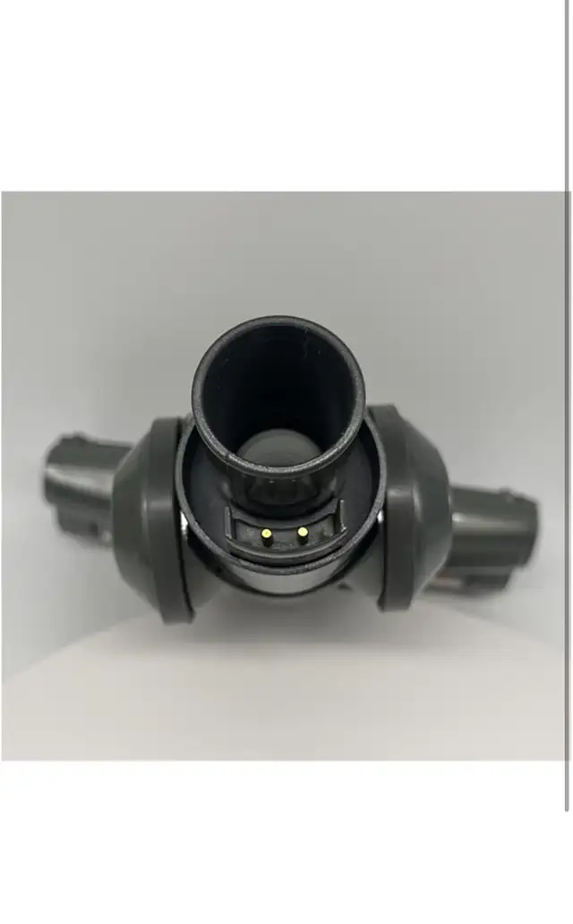 Dyson Vacuum Head Attachment in Vacuums in Mississauga / Peel Region - Image 2