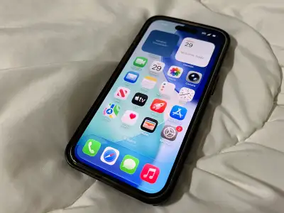 Green Apple iPhone 15 Unlocked 128GB , View more