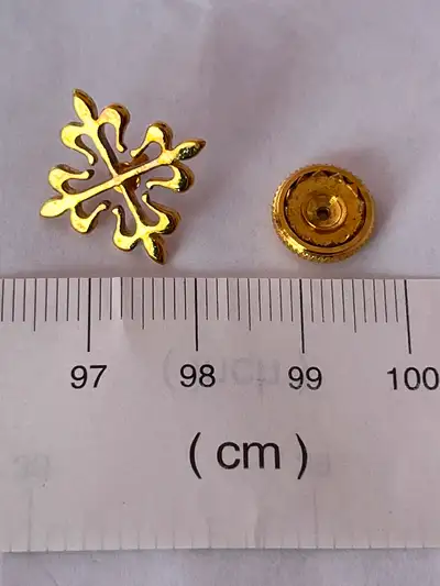 Patek Philippe souvenir—logo brooch pin, View more