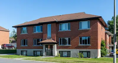 One bedroom for rent- newly renovated with in floor heating in bathroom! Great location Walking dist...