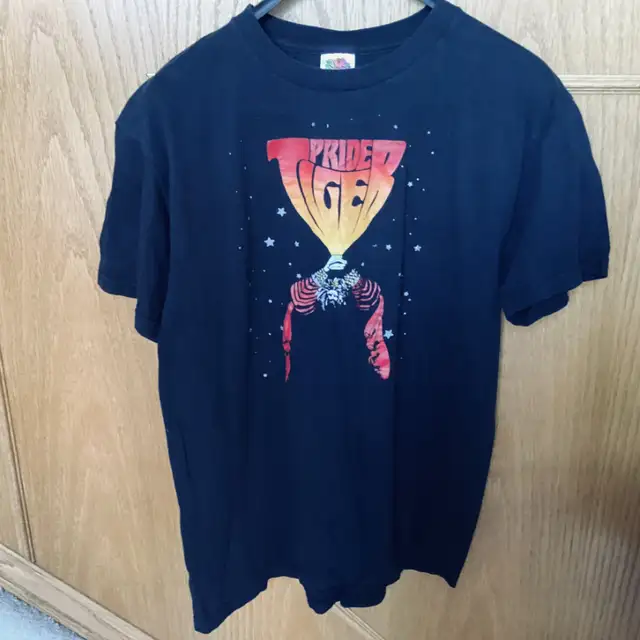 Pride Tiger Rock Concert Merch T- Shirt - Size Medium in Other in Winnipeg - Image 3