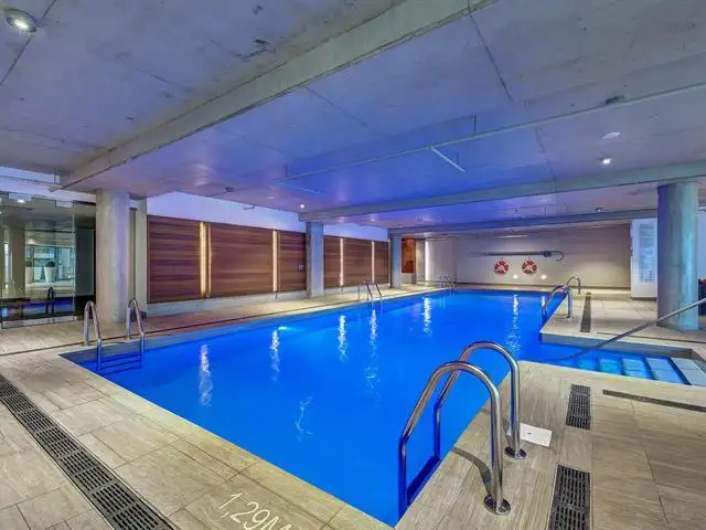 Magnifique 3 ½ + DEN Iles des Soeurs deux pas du REM $2450 in Long Term Rentals in City of Montréal - Image 17