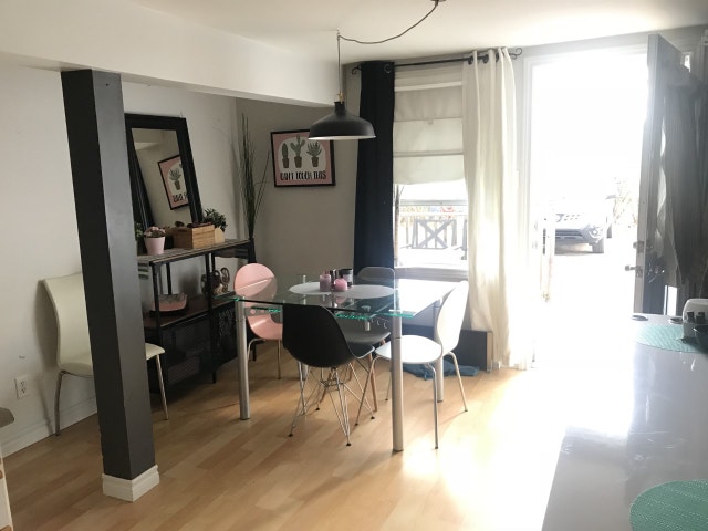 3 1/2 Roxton Pond — photo 1
