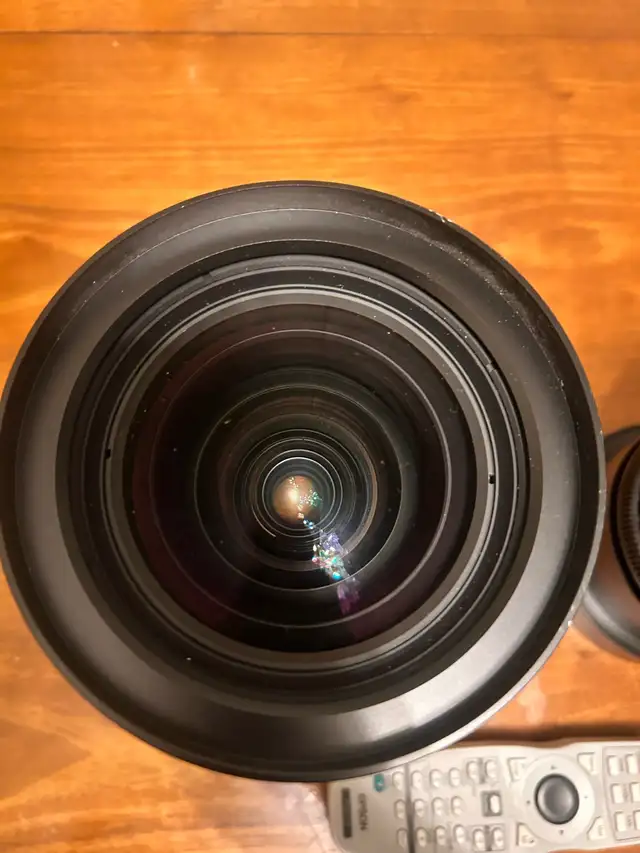 Epson ELPLW04 Short throw Lense in General Electronics in Burnaby/New Westminster - Image 4