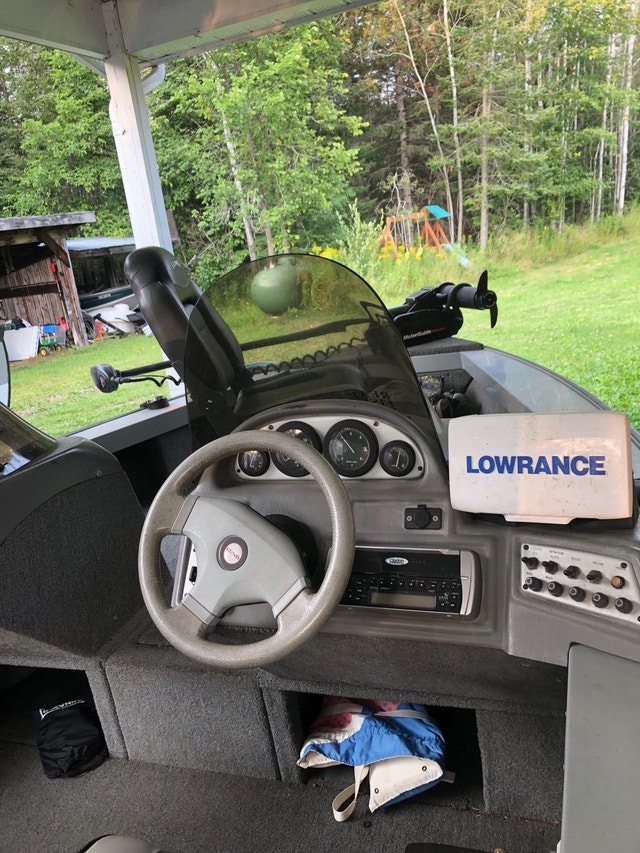 Lund Wayne Izumi 17ft Powerboats & Motorboats Thunder Bay Kijiji