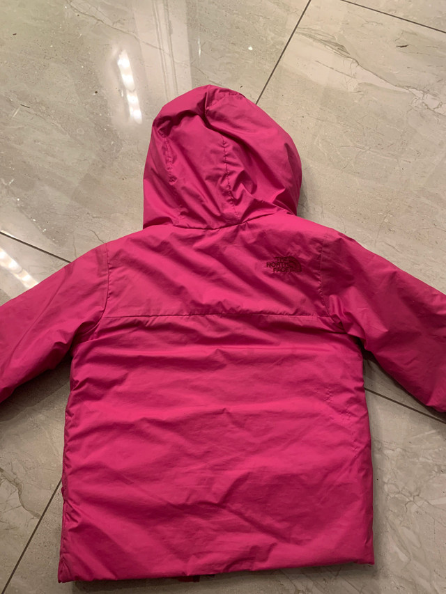 North Face Toddler jacket (size 3/4) in Clothing - 3T in City of Toronto - Image 3