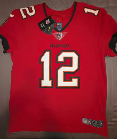 BNWT Nike  Vapor Elite Tom Brady Buccaneers Jersey sz48, View more
