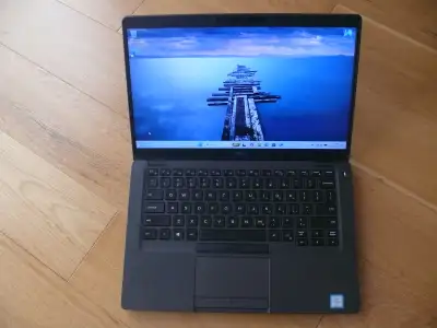 Dell Latitude 5400, Touch Screen, Win11P, 256 nvme, 16 GB RAM, View more