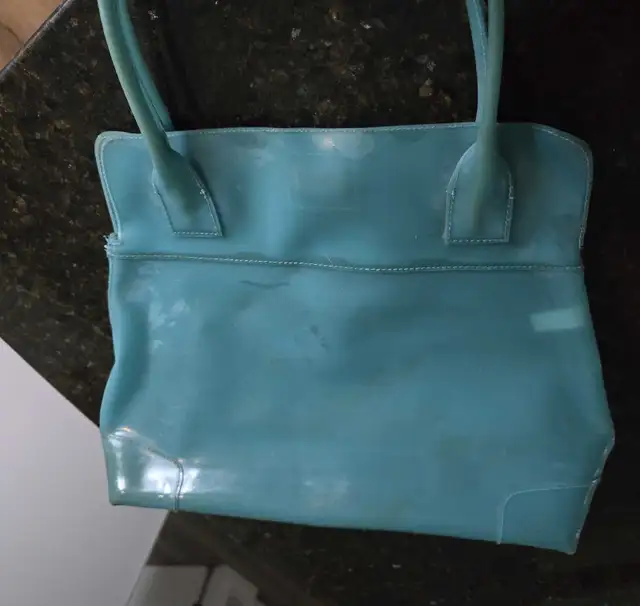 Small Designer Purses in Women's - Bags & Wallets in Ottawa - Image 6
