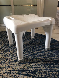 Bath seat / shower stool (Invacare  I-Fit 9780e