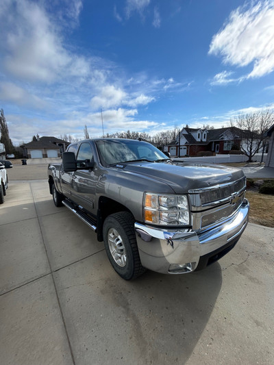 2009 Chev 2500HD for sale