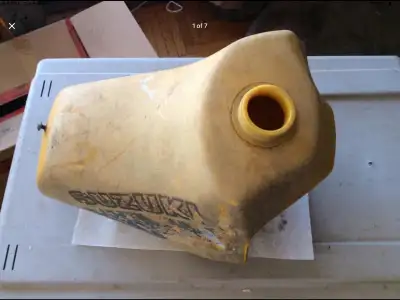 1982 1983 Suzuki RM250 Gas Tank $120 No cracks or repairs Worldwide Delivery Available Text preferre...