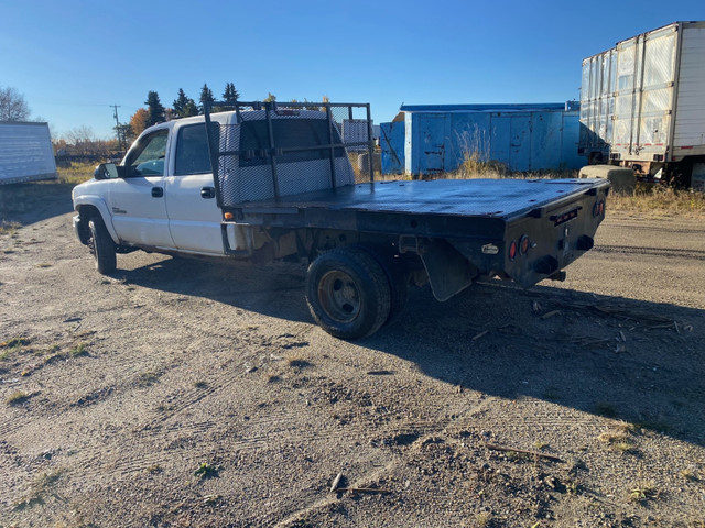 2004 GMC 3500 Crew cab dually 4x4 in Cars & Trucks in Edmonton - Image 4