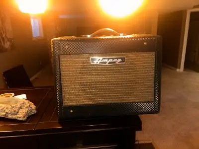 1960 Ampeg Jet J-12 Vintage Jensen C12Q speaker New Tungsol pre amp tubes New Electro harmonix match...