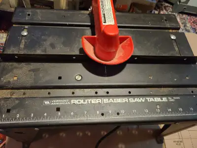 Black and Decker Router Table, View more