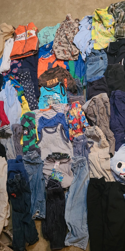 Boys 12-24 months Huge tote lot in Clothing - 18-24 Months in Belleville - Image 3