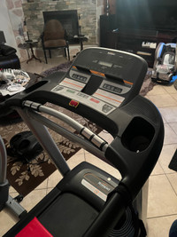 Tapis roulant/ treadmill à vendre