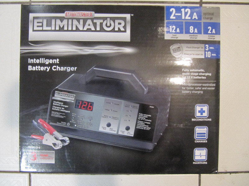 Chargeur intelligent MotoMaster Eliminator, 12 A /8 A / 2 A