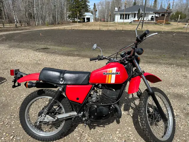 Kawasaki KE175 in Motorcycles in Strathcona County - Image 2