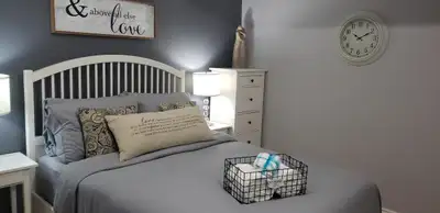 Room  for Rent - near Sheridan College