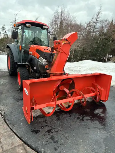 2008 Kubota 5740 tractor with Snow Blower 19:00hr 709-427-7640