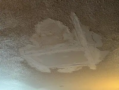 Text me or call me for all drywall related work Painting Mud / tape Mold removal Patch damage drywal...