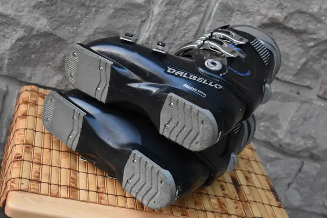  Dalbello NX99 Ski Boots size 25.5 with Innovex Technology - $ in Ski in Markham / York Region - Image 6