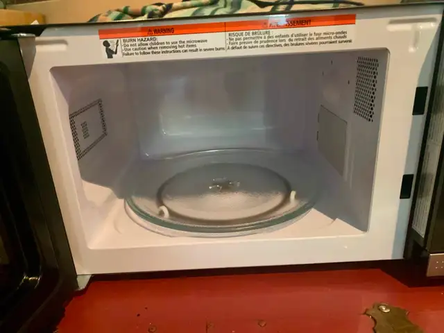 MASTER Chef EM720CL7 Microwave — $55603219763921561607