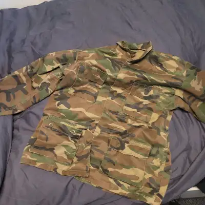 woodland camo top, View more