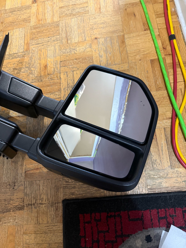 ford mirror 250-350-450-550  in Auto Body Parts in City of Toronto - Image 2