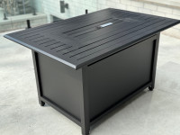 Brand New Outdoor Table with Fire feature - Propane tank include
