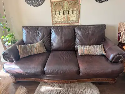 3 piece couch set Moving sale