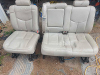 2006 escalade back seats ext 