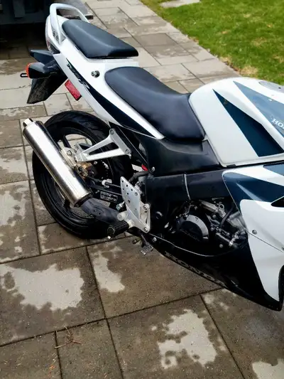 Excellent condition, great starter bike. New battery, tires, brakes. Minor dent on the tank for obje...