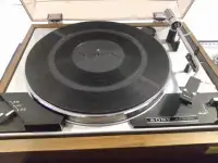 Sony ps 230 turntable. Nice looking.