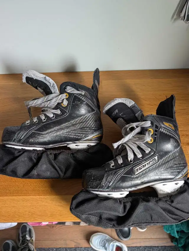 hockey skates kids in Skates & Blades in City of Toronto - Image 7