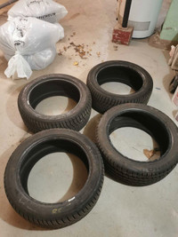 Winter tires*4   235/45/R17 