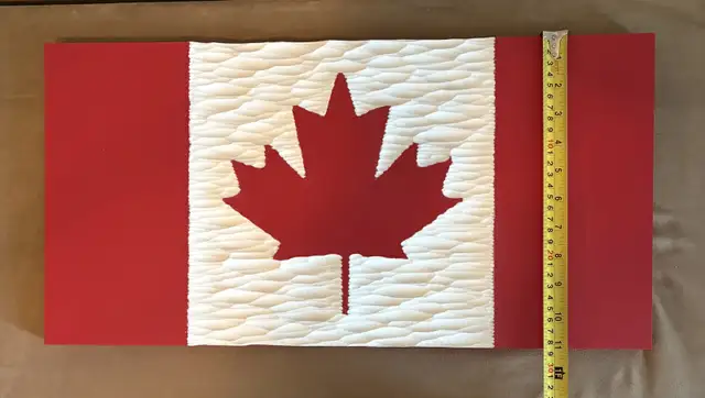 Canadian Flag Wood Carving in Home Décor & Accents in Ottawa - Image 5