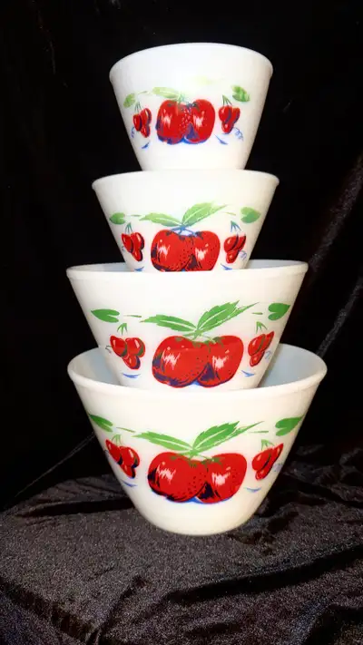 vintage FireKing Apples&cherrie nesting bowl set , View more