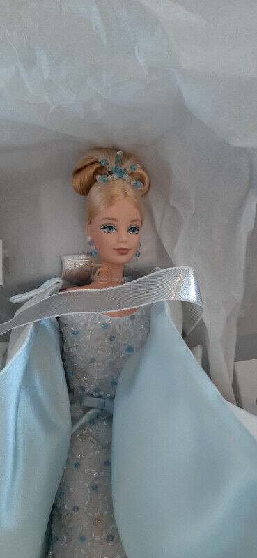Barbie de collection Cristal Jubile dans Jouets et jeux  à Ville de Montréal - Image 2