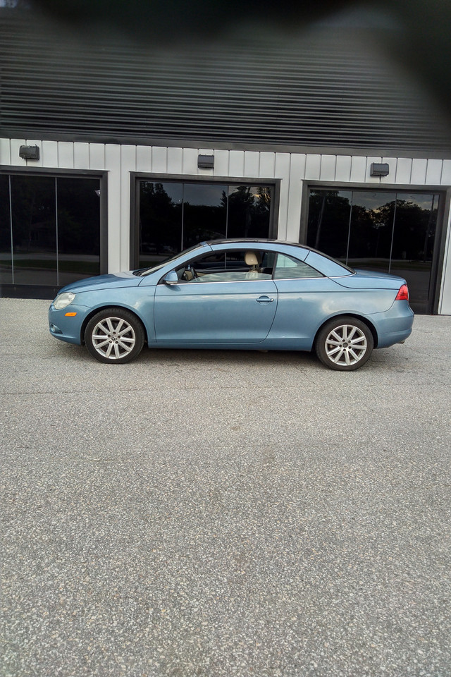 2007 Volkswagen eos in Cars & Trucks in North Bay