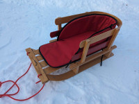 Kids wood sled with insert 