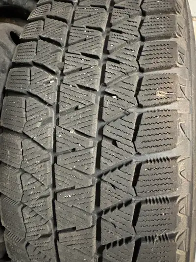 18-inch tires with rims-Came off Jeep Grand Cherokee 2015 Bolt size-5X114.3